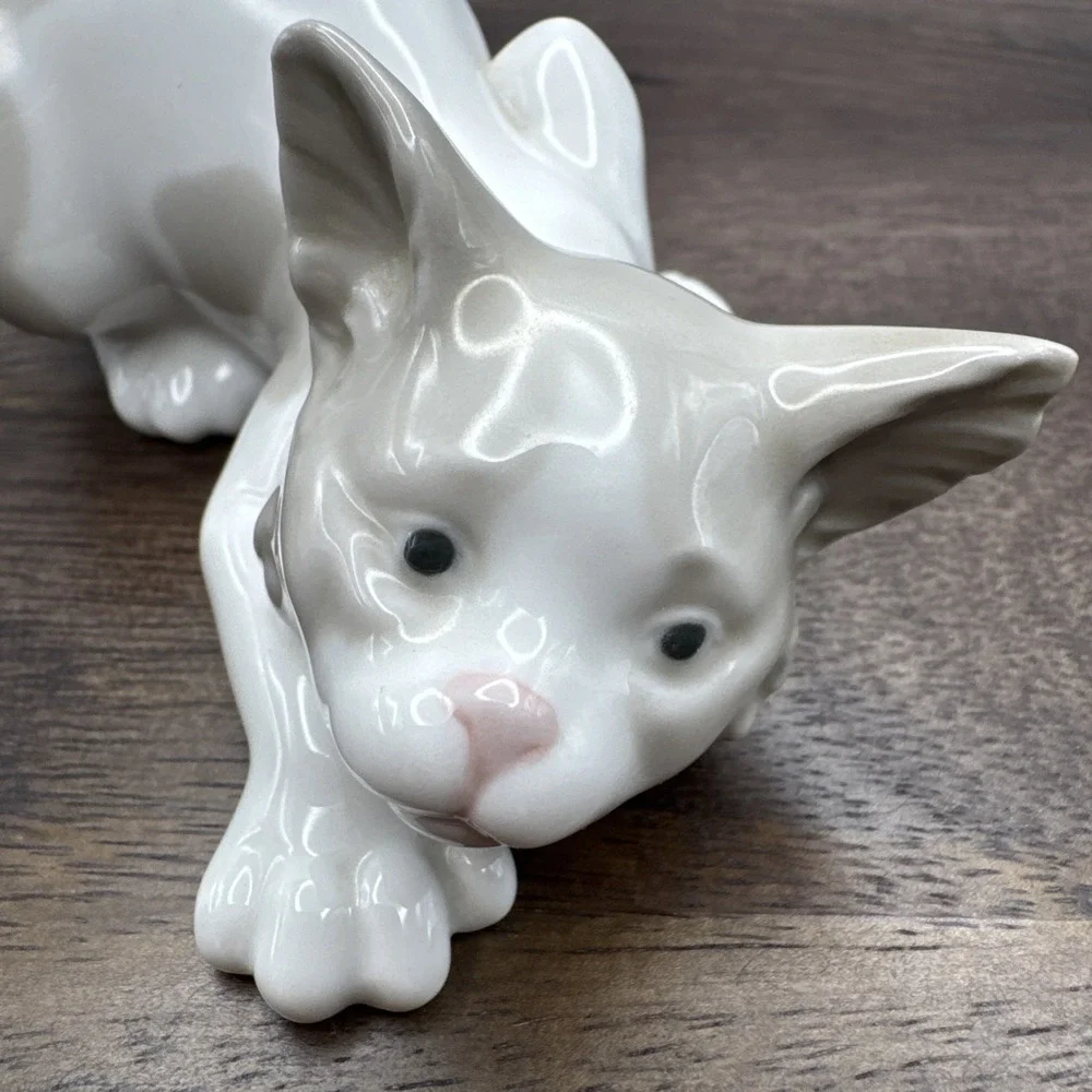 Llardo Cat Figurine Statute 5112 Attentive Playful Pouncing Kitten‎ Retired Vtg